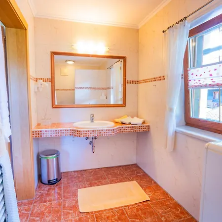Minzlhof Guest house